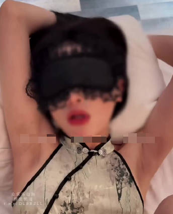 夜下名媛嬌妻化身淫妓交際花穿上旗袍對鏡後入