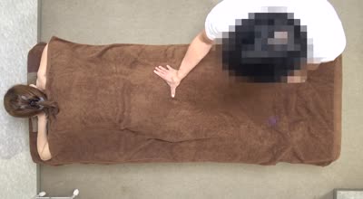 FC2PPV-4560438帶著倦怠感的性感姐姐