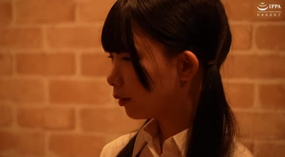 FOCS-243 あざと可愛い美少女カフェ店員の小悪魔誘惑 見つめられながらペロペロ乳首舐めで理性はプッツン！激ピス種付けプレス中出し不倫 南日菜乃